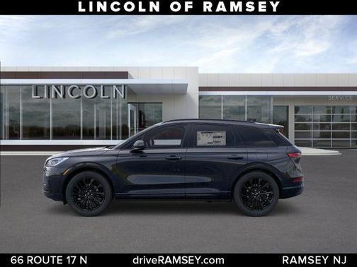 INFINITE BLACK MET CC 2026 Lincoln Corsair Premiere