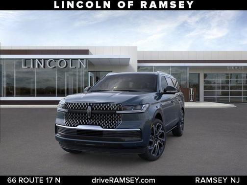 FLIGHT BLUE METALLIC CC 2026 Lincoln Navigator Reserve