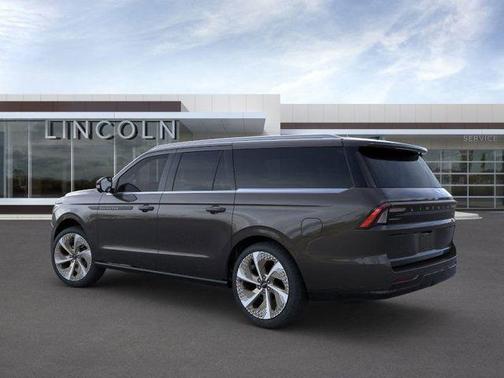 2025 Lincoln Navigator Black Label