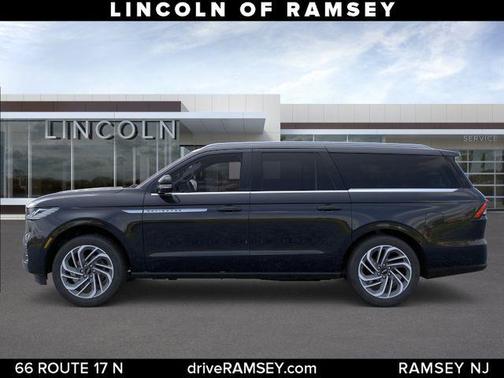 INFINITE BLACK MET CC 2026 Lincoln Navigator Reserve