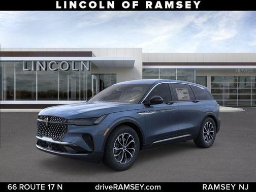WHISPER BLUE MET CC 2026 Lincoln Nautilus Premiere