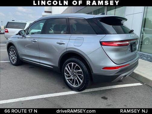 2022 Lincoln Corsair Standard
