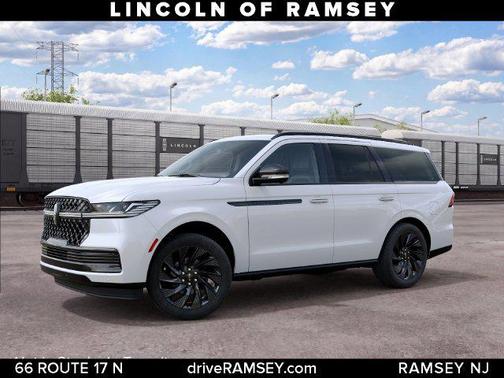 Pristine White Metallic Tri-Coat 2027 Lincoln Navigator Reserve
