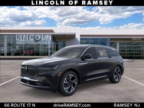 Infinite Black Metallic Clearcoat 2026 Lincoln Nautilus Premiere