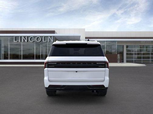2025 Lincoln Navigator Black Label