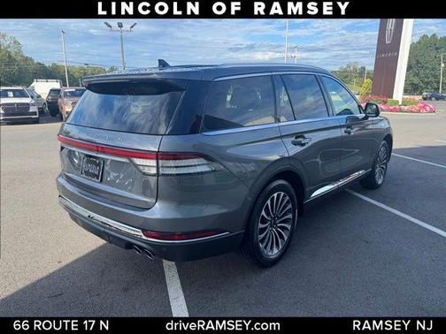 2022 Lincoln Aviator Reserve AWD