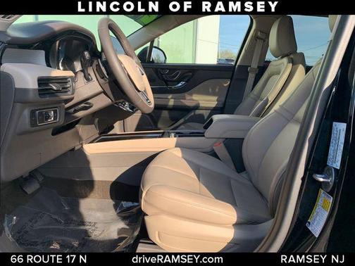 2024 Lincoln Corsair Premiere