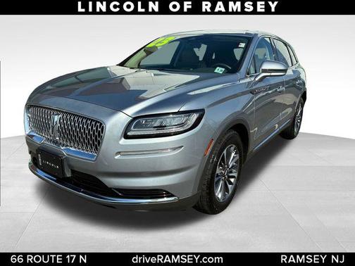 SILVER RADIANCE MET CC 2023 Lincoln Nautilus Standard