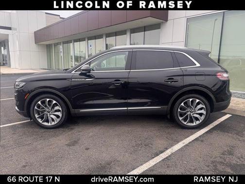 2023 Lincoln Nautilus Reserve