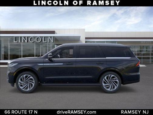 INFINITE BLACK MET CC 2026 Lincoln Navigator Premiere