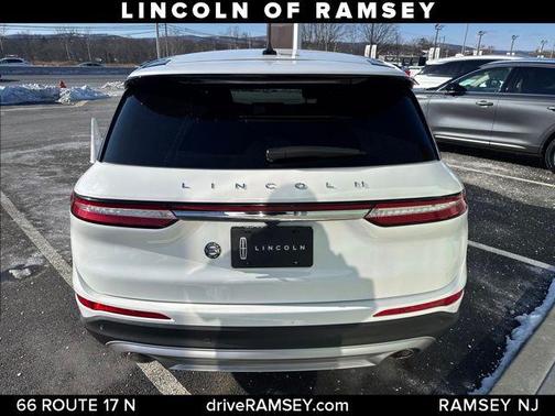2023 Lincoln Corsair Standard