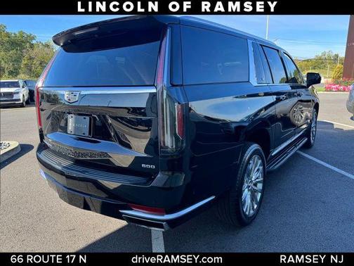 2023 Cadillac Escalade ESV Premium Luxury
