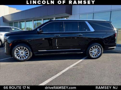 2023 Cadillac Escalade ESV Premium Luxury