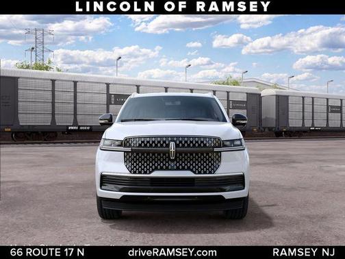 Pristine White Metallic Tri-Coat 2027 Lincoln Navigator Reserve