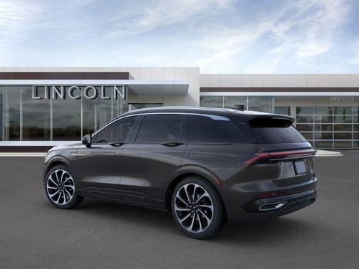 2025 Lincoln Nautilus Black Label