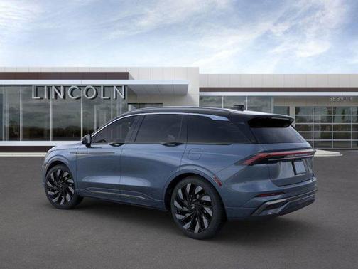 2025 Lincoln Nautilus Black Label