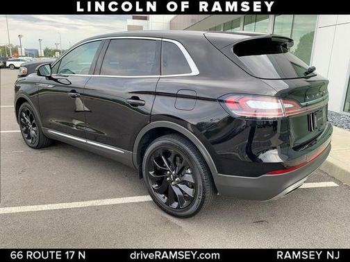 2021 Lincoln Nautilus Reserve