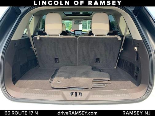 2022 Lincoln Aviator Standard AWD