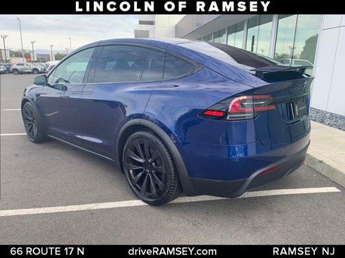 2022 Tesla Model X Dual Motor All-Wheel Drive