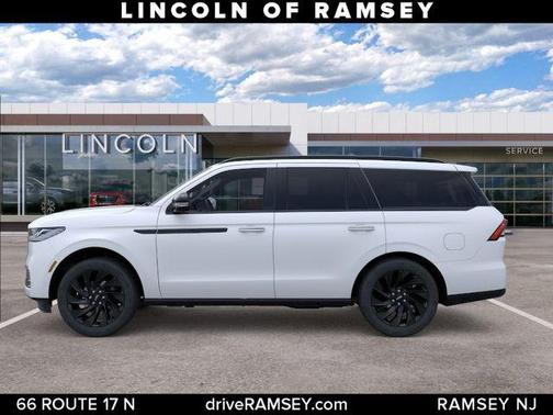 PRISTINE WHITE METALLIC 3C 2026 Lincoln Navigator Reserve