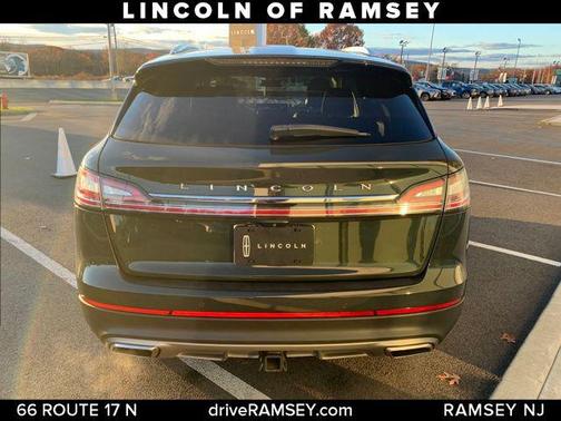 2022 Lincoln Nautilus Reserve