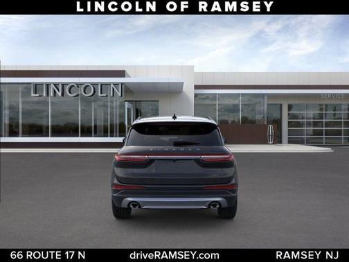INFINITE BLACK MET CC 2026 Lincoln Corsair Premiere