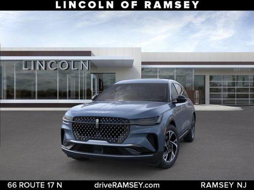 Whisper Blue Metallic Clearcoat 2026 Lincoln Nautilus Premiere
