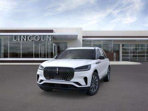 Pristine White Metallic Tri-Coat 2026 Lincoln Aviator Premiere