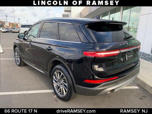 2022 Lincoln Corsair Standard
