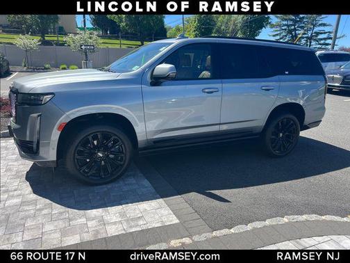 Argent Silver Metallic 2023 Cadillac Escalade Sport
