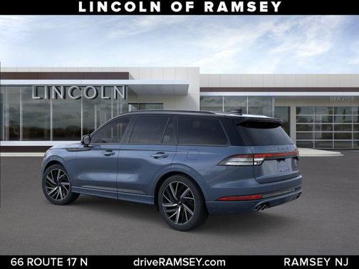 WHISPER BLUE MET CC 2026 Lincoln Aviator Black Label AWD