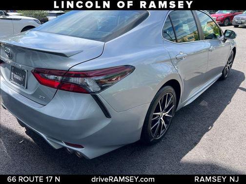 Celestial Silver Metallic 2022 Toyota Camry SE