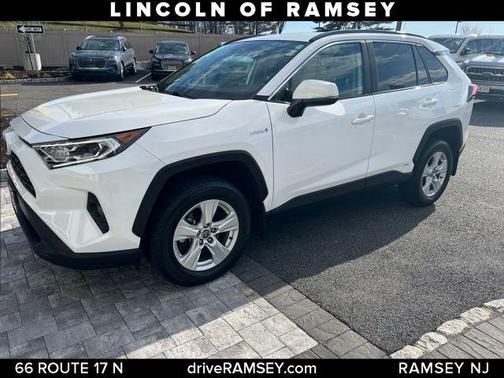 2021 Toyota RAV4 Hybrid XLE