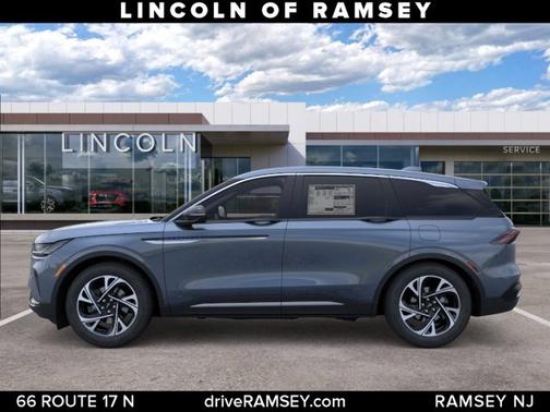 Whisper Blue Metallic Clearcoat 2026 Lincoln Nautilus Premiere