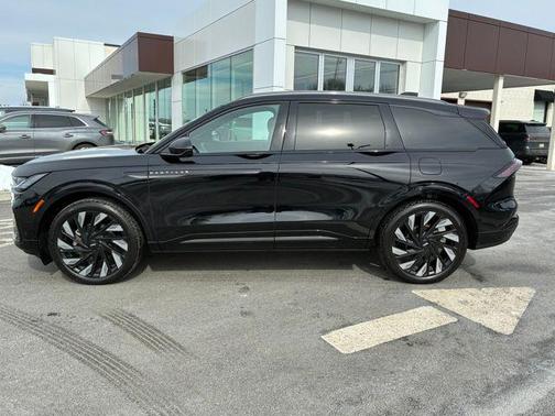 2024 Lincoln Nautilus Reserve