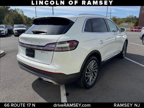 2020 Lincoln Nautilus Reserve