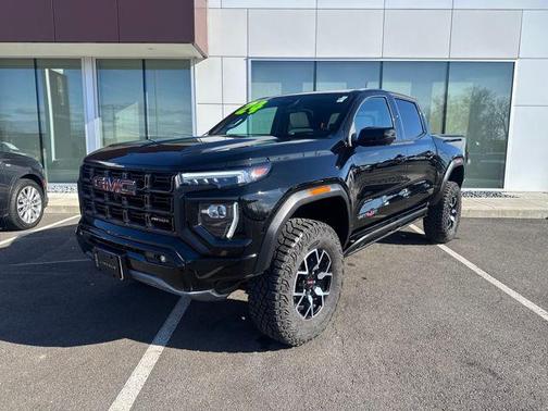 2024 GMC Canyon AT4X
