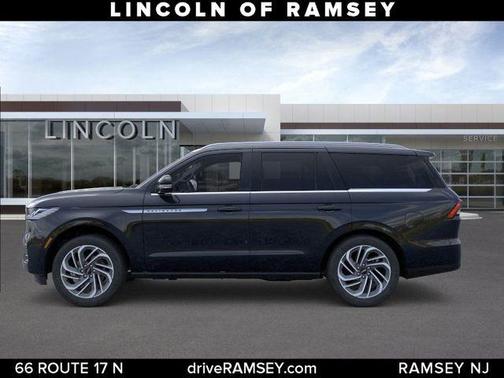 INFINITE BLACK MET CC 2025 Lincoln Navigator Reserve