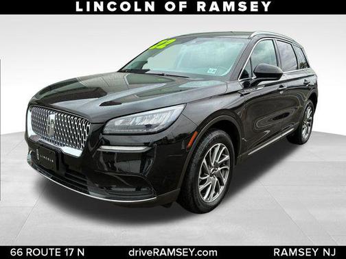 INFINITE BLACK MET CC 2022 Lincoln Corsair Standard