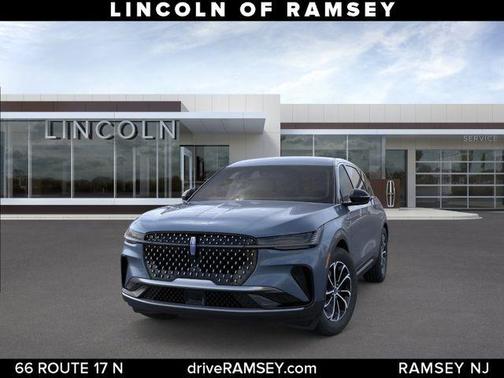WHISPER BLUE MET CC 2026 Lincoln Nautilus Premiere