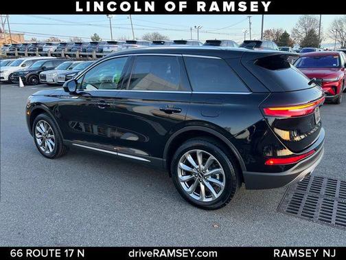 2022 Lincoln Corsair Standard