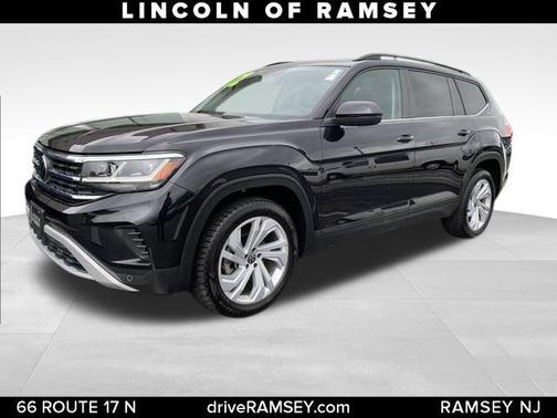 2022 Volkswagen Atlas 2.0T SE w/Technology 4MOTION
