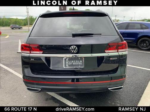 2022 Volkswagen Atlas 2.0T SE w/Technology 4MOTION