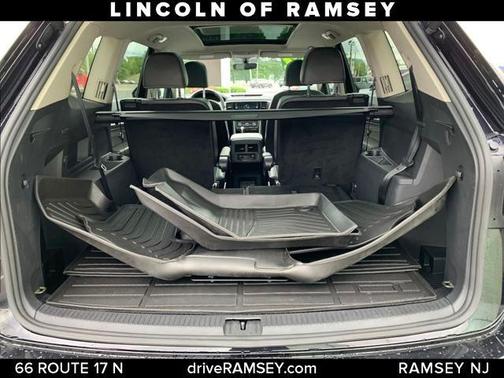 2022 Volkswagen Atlas 2.0T SE w/Technology 4MOTION