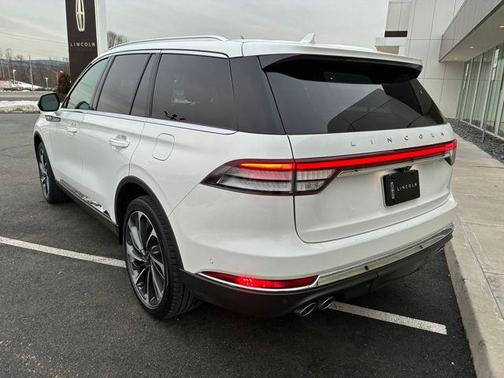 2023 Lincoln Aviator Reserve AWD