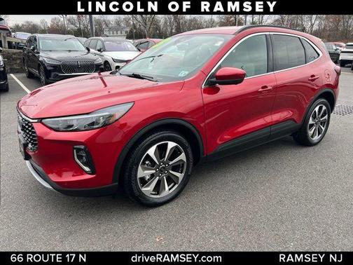 2023 Ford Escape Platinum