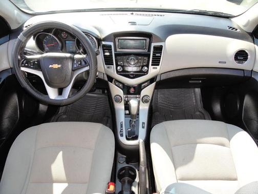 2014 Chevrolet Cruze 1LT