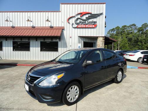 2015 Nissan Versa 1.6 S+
