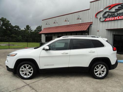 Bright White Clearcoat 2016 Jeep Cherokee Latitude