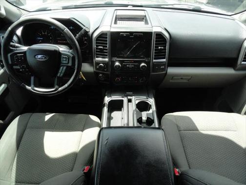 2016 Ford F-150 Platinum